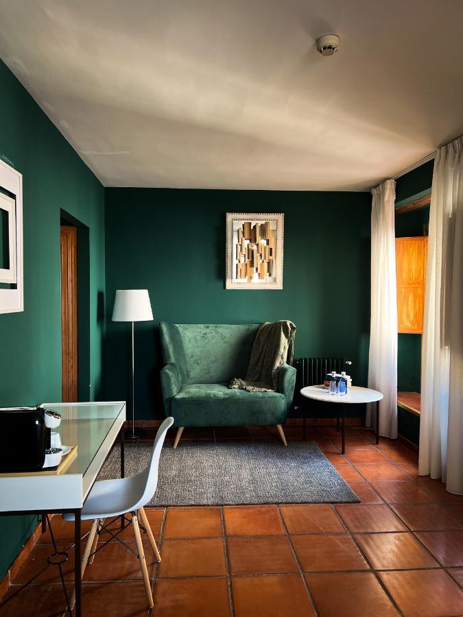 Hotel Aura Molina De Aragon Extérieur photo